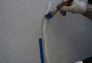 3.ヘラで押し込む