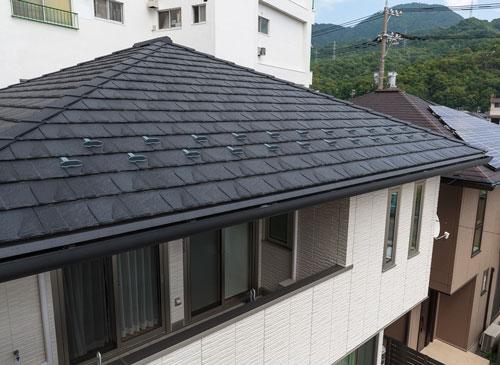 ルーガ鉄平を使用した一戸建て