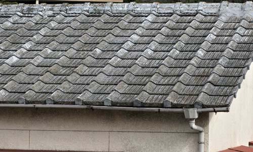 セメント瓦屋根