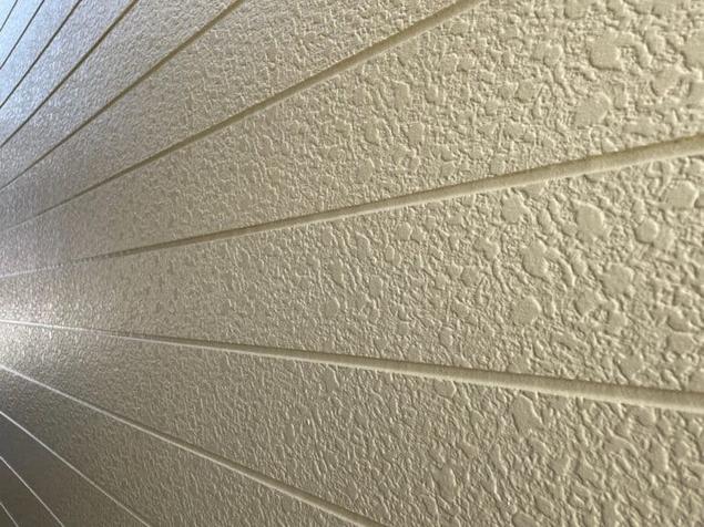 吹き付けタイル仕上げ