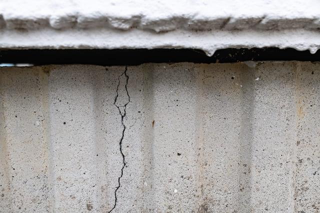構造クラック