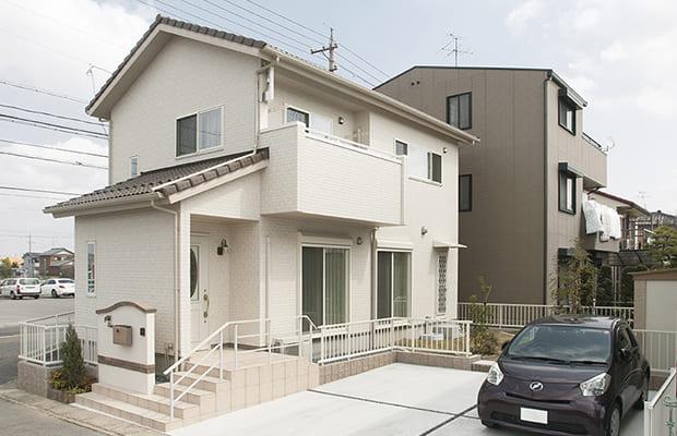 ホワイト系レンガ施工事例①
